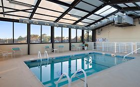 Brighton Suites Hotel